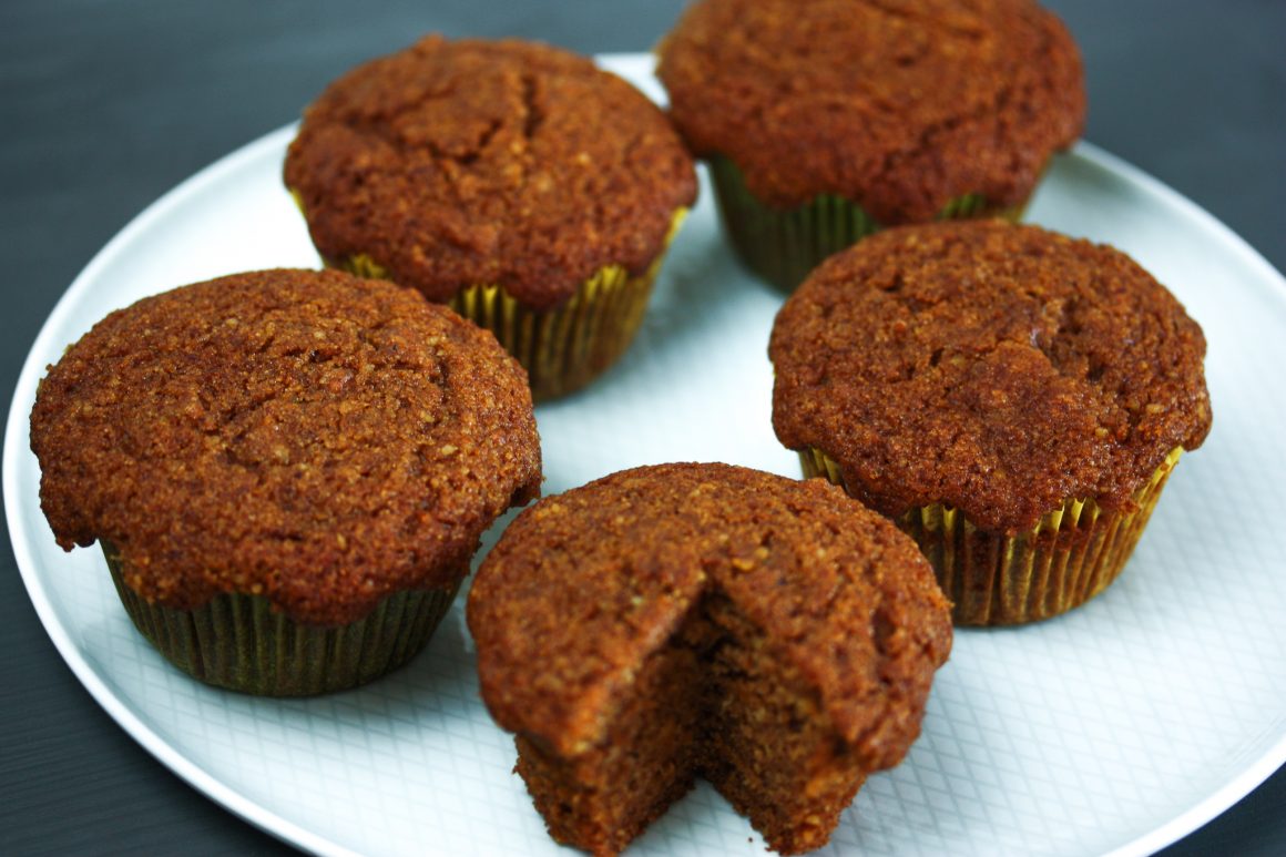 vollwertige Süßkartoffelmuffins